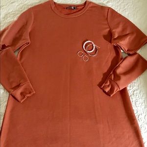 Boohoo plus tunic, PuraVida, sashka co bracelets.